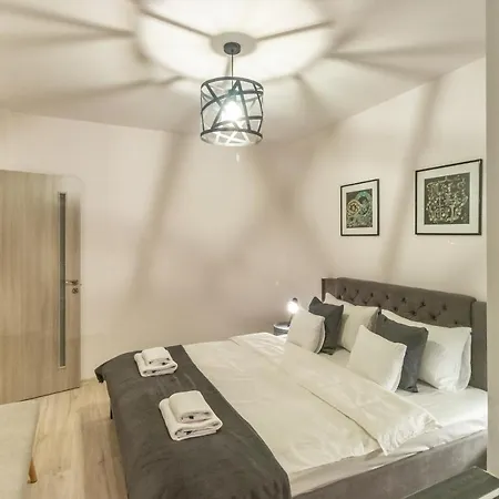 Apartamento Modern And Stylish W Terrace