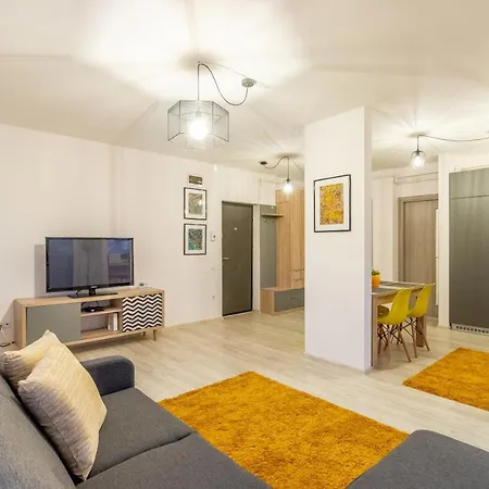 Modern And Stylish W Terrace *