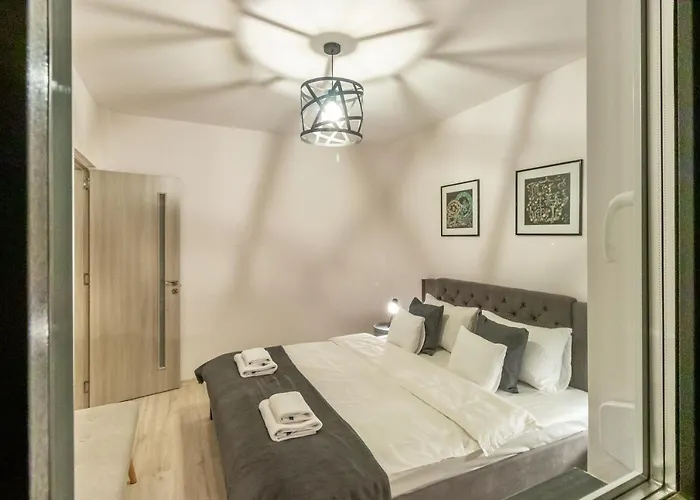 Apartament Modern And Stylish W Terrace